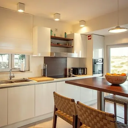 Algarve Villa With Pool, Jacuzzi And Benagil Views Βίλα